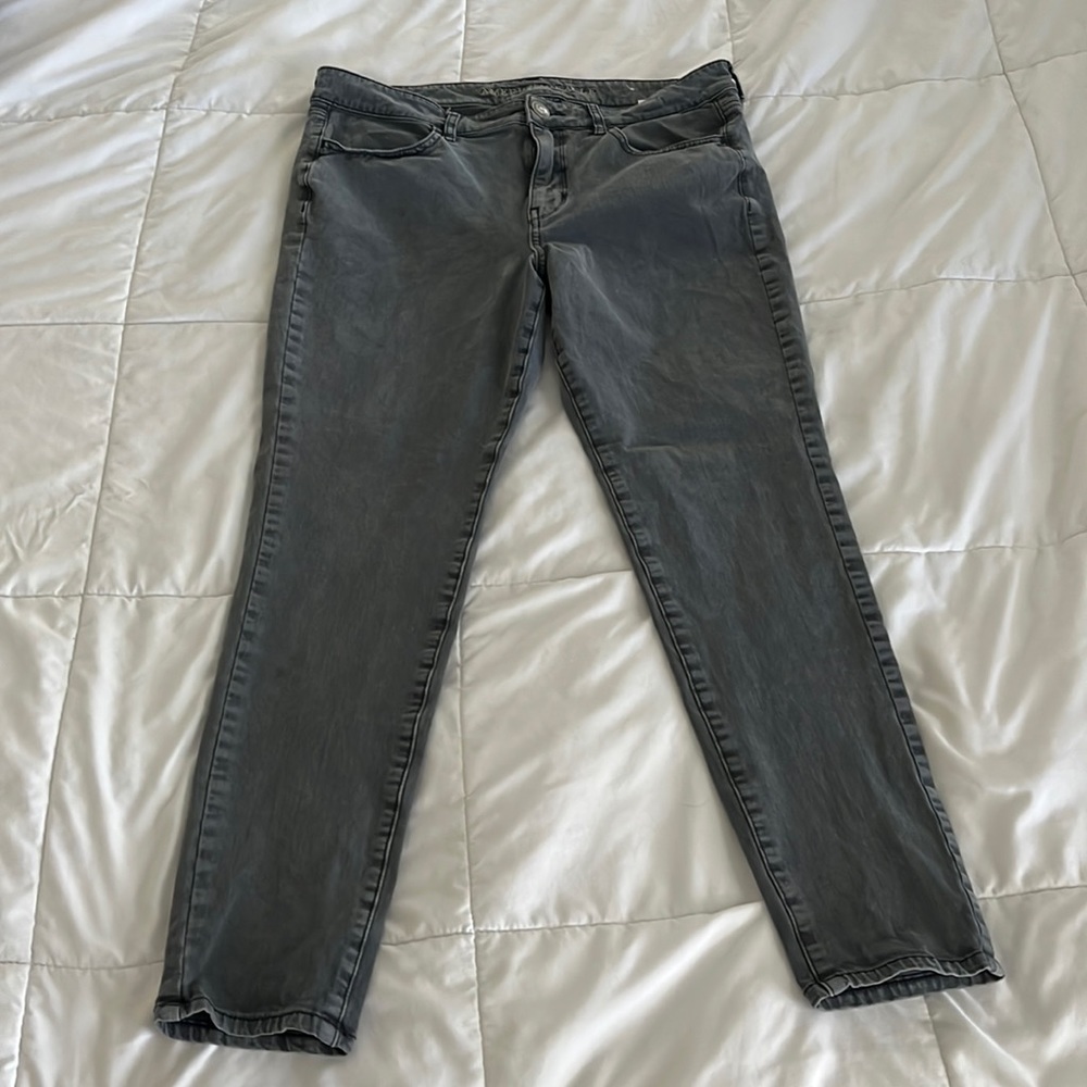 American Eagle Hi-Rise Jegging